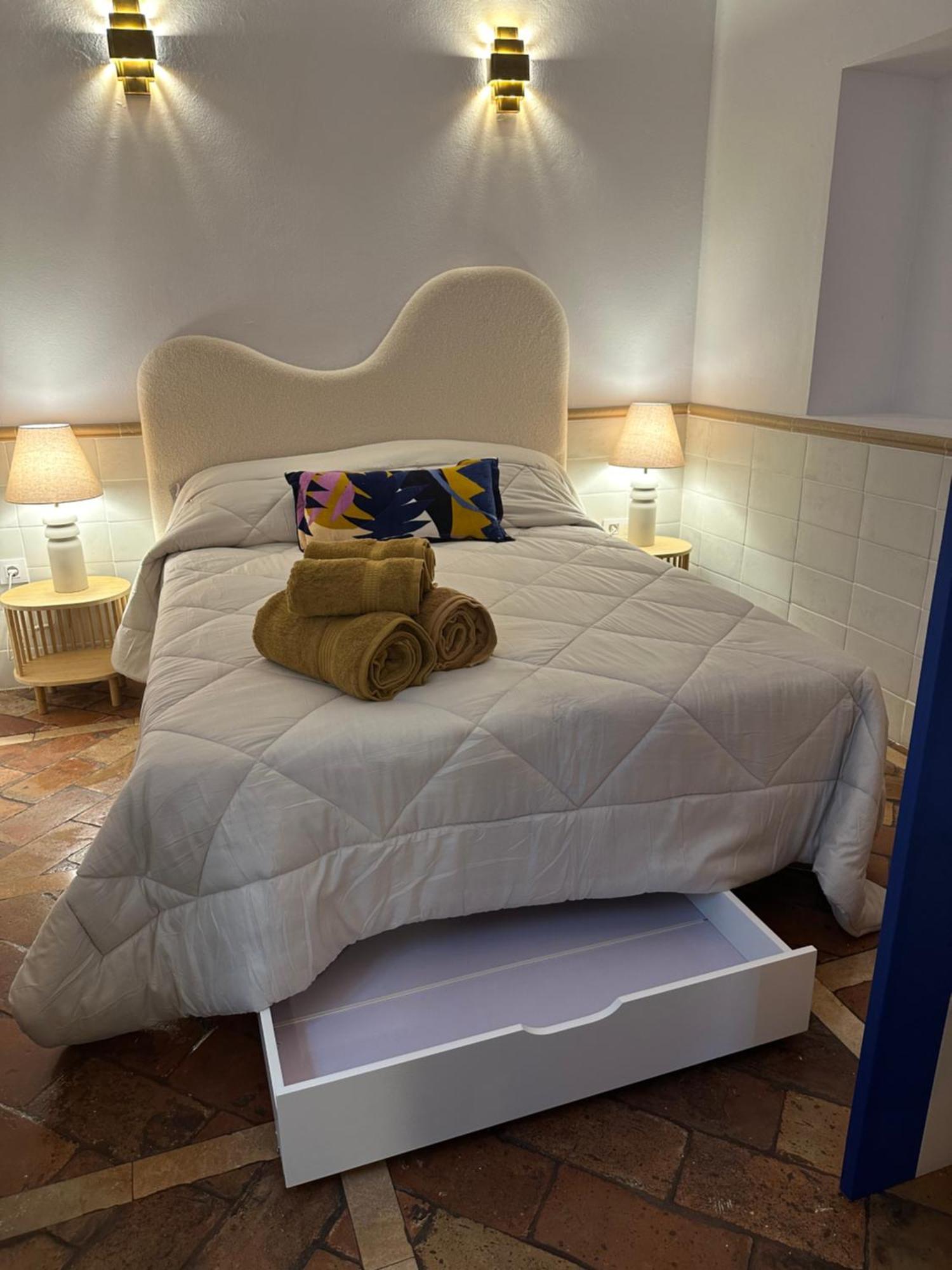 Appartement Calle Tintes 24 Barrio De Santa Cruz Séville